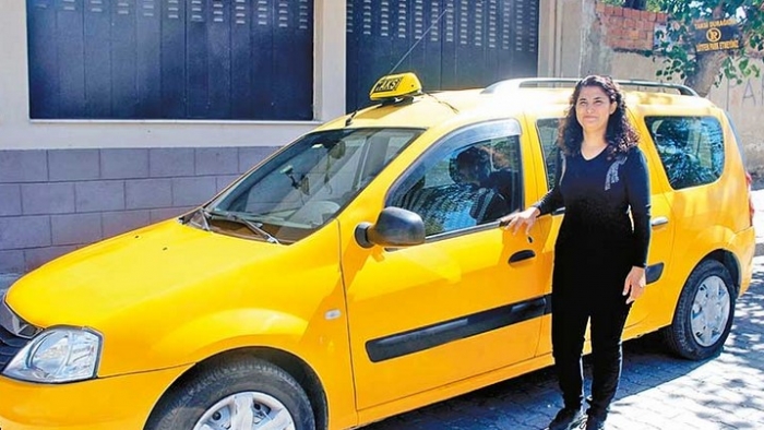 2 Bin TL Maaşla Çalışacak Kadın Taksiciler Göreve Hazırlanıyor