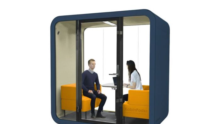 Gayrimenkul ve Emlak Danışmanlığı: Müşteri Görüşmelerinde Profesyonellik ve Gizlilik ve toplantikabini.com Çözümleri