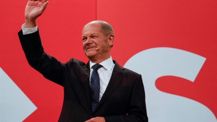 Almanya'da Sosyal Demokratlar seçimi kazandı ancak belirsizlik devam ediyor