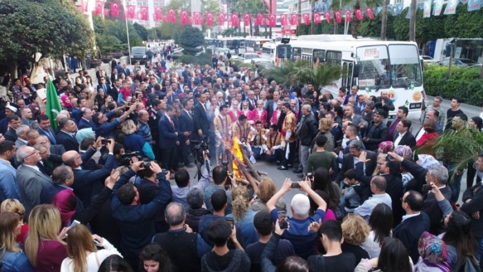 Nevruz kutlamaları sırasında 100'den fazla kişi gözaltına alındı