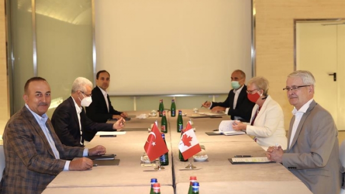 Türk dışişleri bakanı Kanadalı ve Litvanyalı mevkidaşlarıyla görüştü