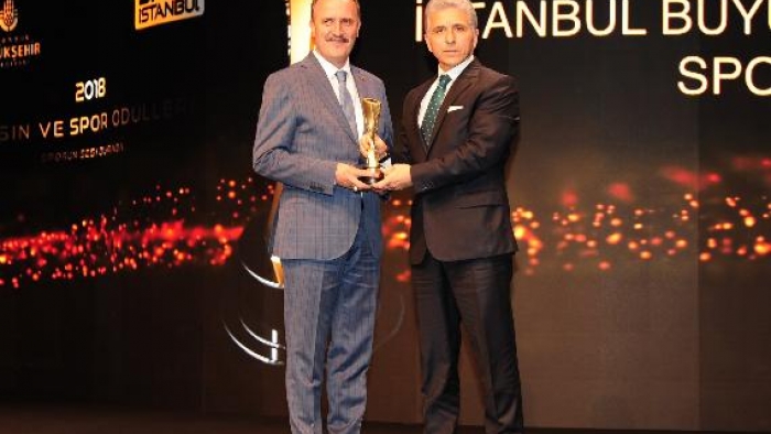 Türkiye Futbol Federasyonu'na ödül