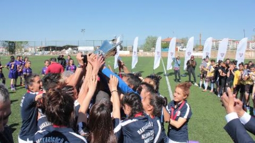 Kadınlar 2. Ligi'nde Şampiyon Alg Spor